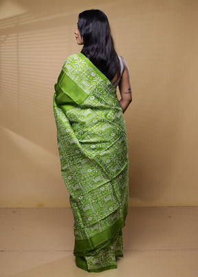 Green Printed Pure Silk Saree Without Blouse Piece