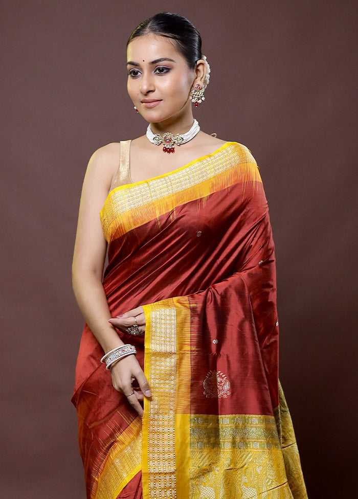 Maroon Handloom Bomkai Pure Silk Saree With Blouse Piece