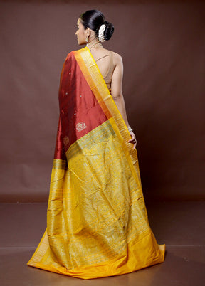 Maroon Handloom Bomkai Pure Silk Saree With Blouse Piece