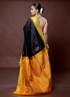 Black Handloom Bomkai Pure Silk Saree With Blouse Piece