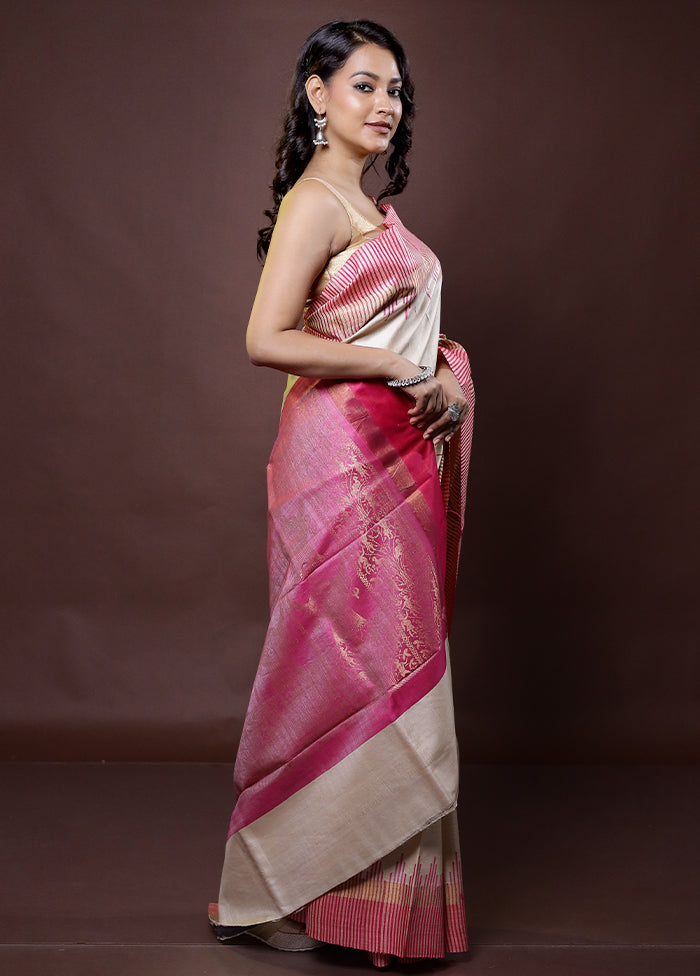 Cream Handloom Tussar Pure Silk Saree With Blouse Piece