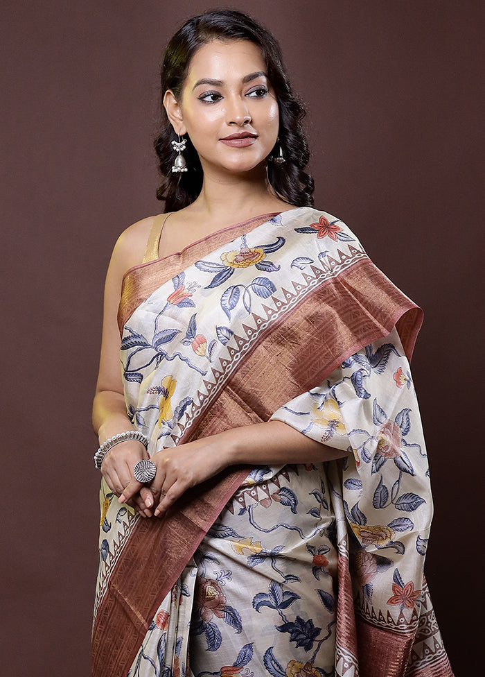 Cream Tussar Silk Saree With Blouse Piece