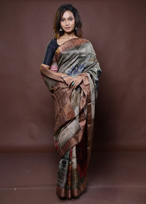 Grey Handloom Tussar Pure Silk Saree With Blouse Piece