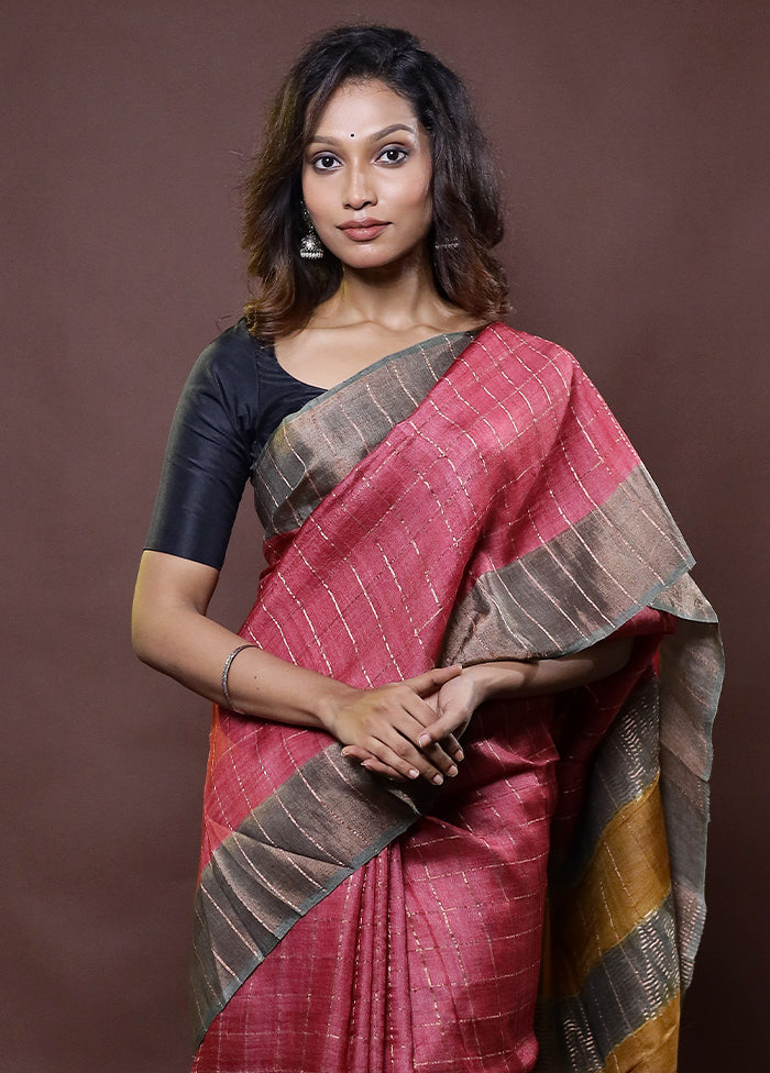 Maroon Handloom Tussar Pure Silk Saree With Blouse Piece