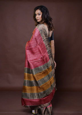 Maroon Handloom Tussar Pure Silk Saree With Blouse Piece