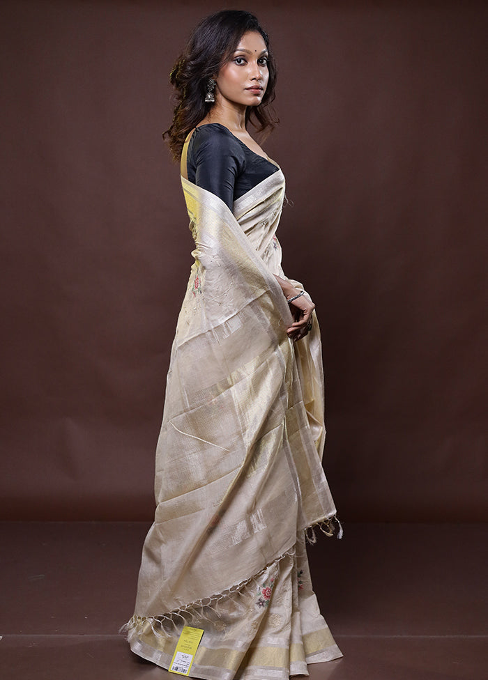 Cream Handloom Tussar Pure Silk Saree With Blouse Piece