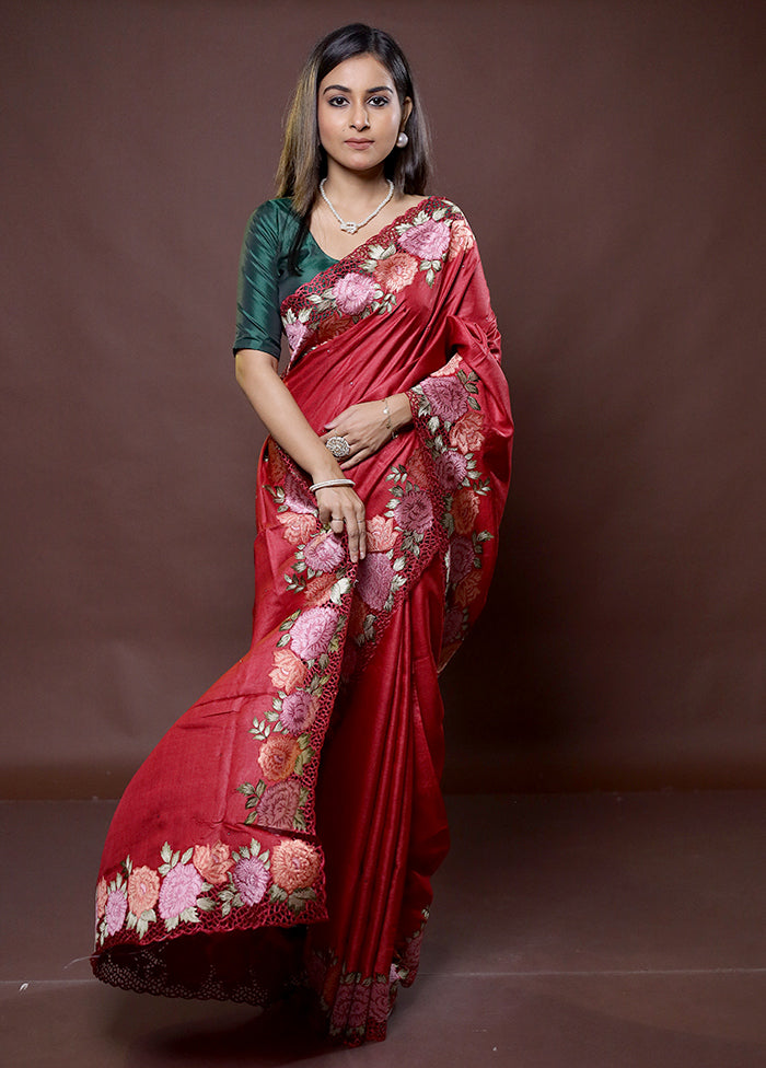 Maroon Handloom Tussar Pure Silk Saree With Blouse Piece