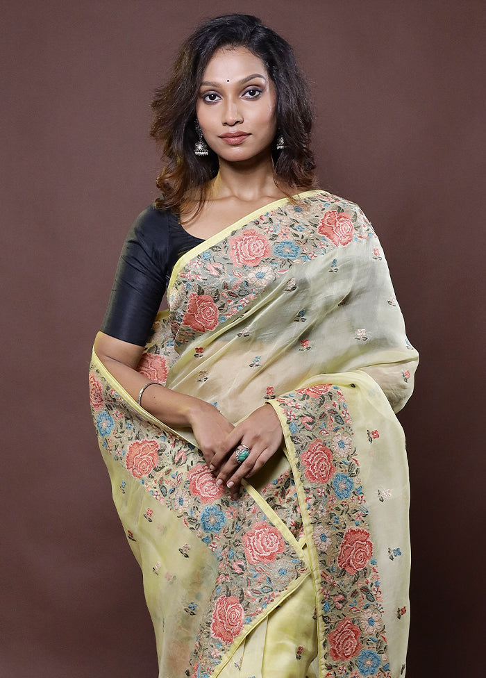 Yellow Handloom Pure Organza Saree With Blouse Piece