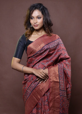 Brown Handloom Tussar Pure Silk Saree With Blouse Piece