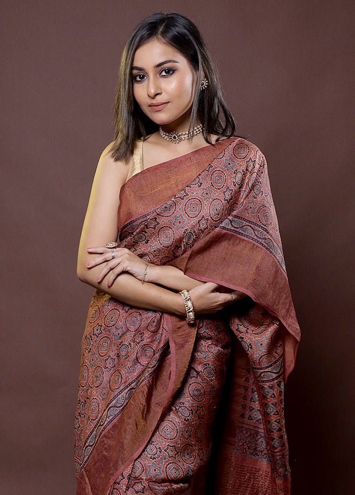 Brown Handloom Tussar Pure Silk Saree With Blouse Piece