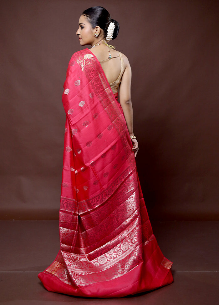 Red Dupion Silk Saree With Blouse Piece