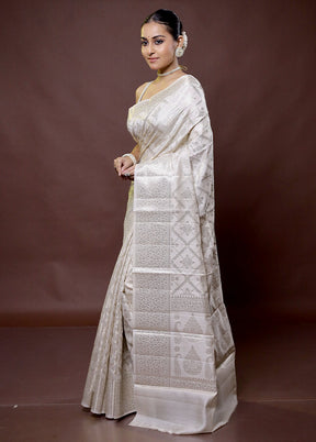 Cream Dupion Silk Saree With Blouse Piece