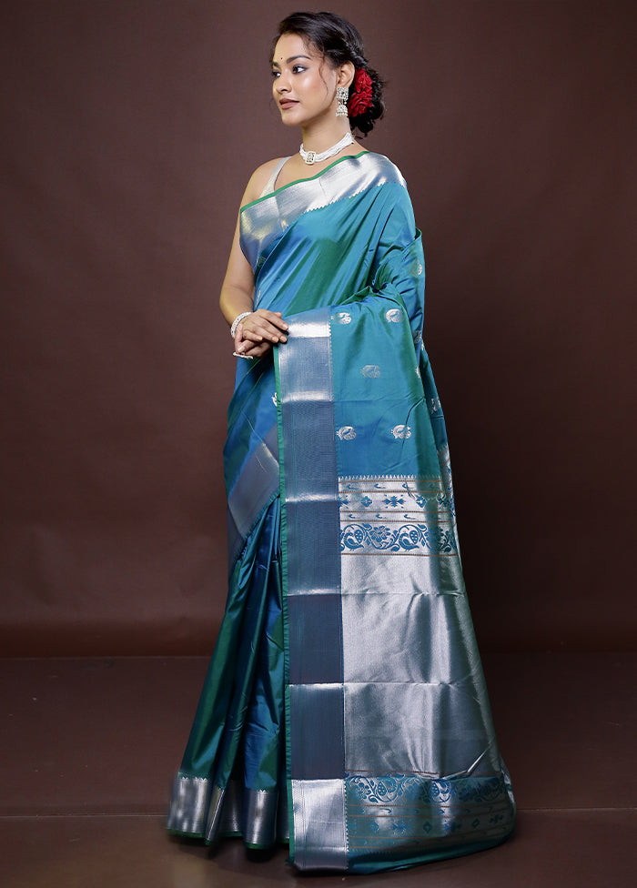 Green Kanjivaram Silk Saree With Blouse Piece