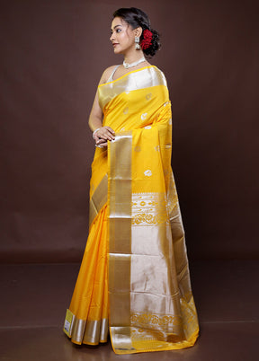 Yellow Kanjivaram Silk Saree With Blouse Piece