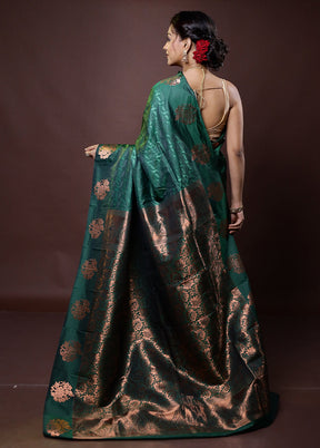 Green Kanjivaram Silk Saree With Blouse Piece