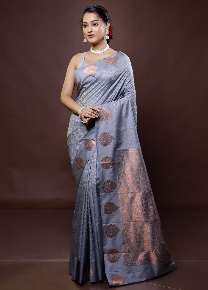 Grey Kanjivaram Silk Saree With Blouse Piece