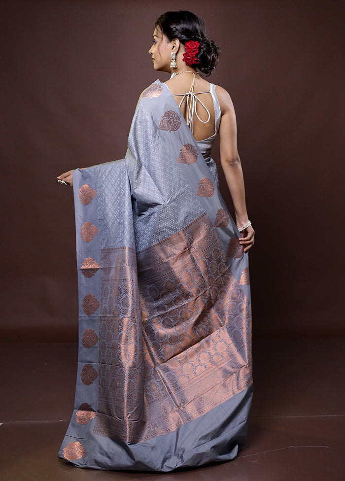 Grey Kanjivaram Silk Saree With Blouse Piece