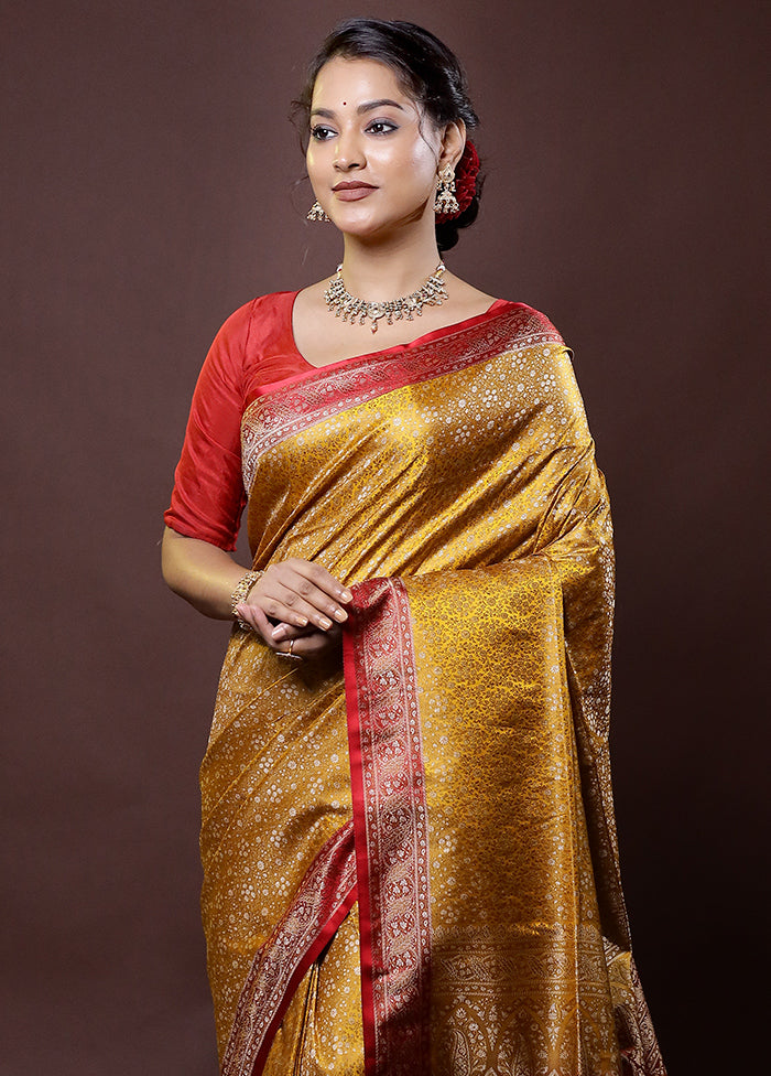 Yellow Jamewar Silk Saree With Blouse Piece