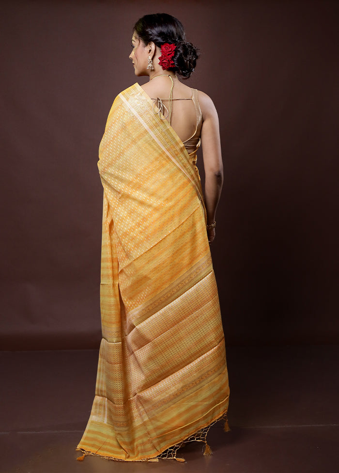 Yellow Cotton Saree With Blouse Piece