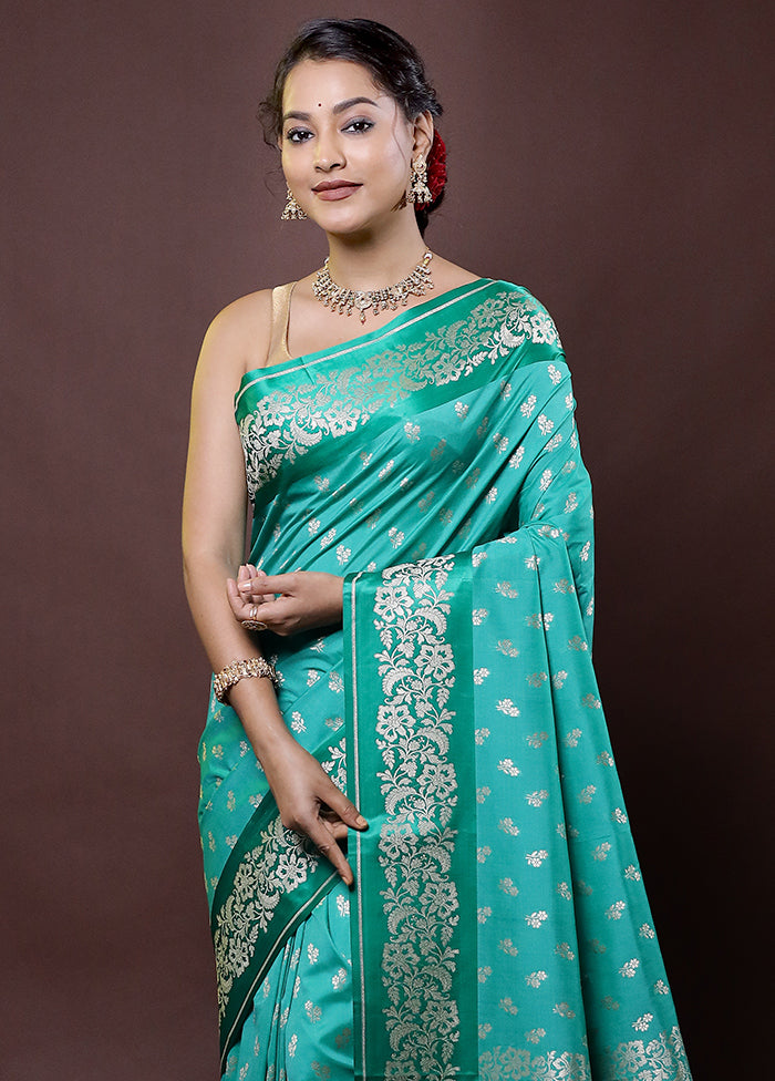 Green Dupion Silk Saree With Blouse Piece