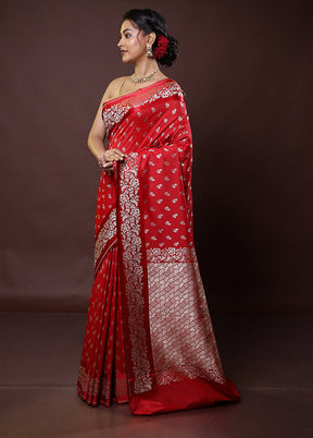 Red Dupion Silk Saree With Blouse Piece