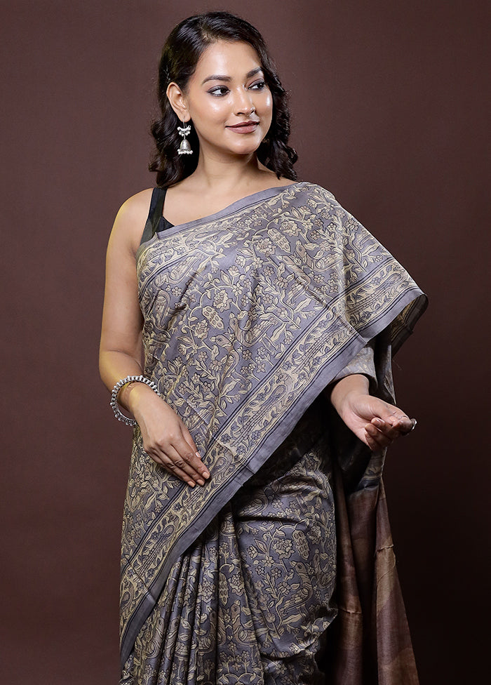 Cream Handloom Tussar Pure Silk Saree With Blouse Piece