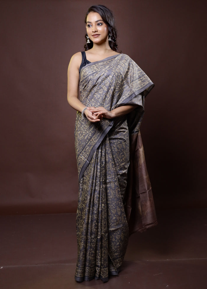 Cream Handloom Tussar Pure Silk Saree With Blouse Piece