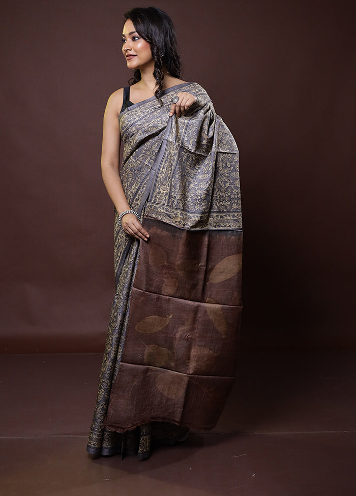 Cream Handloom Tussar Pure Silk Saree With Blouse Piece