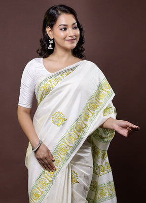 White Pure Bishnupuri Silk Saree Without Blouse Piece