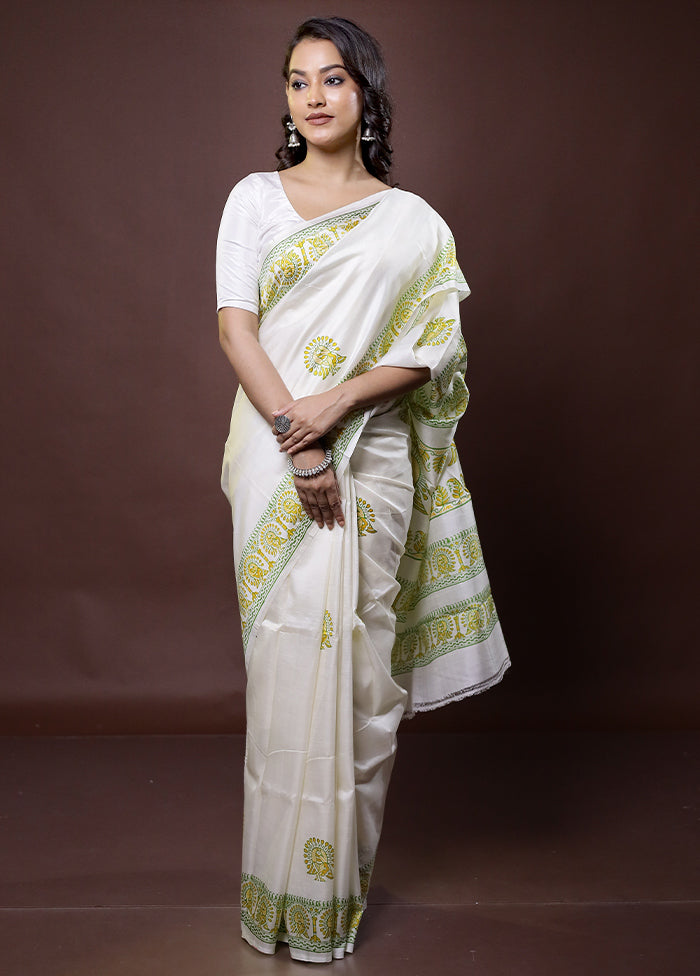 White Pure Bishnupuri Silk Saree Without Blouse Piece