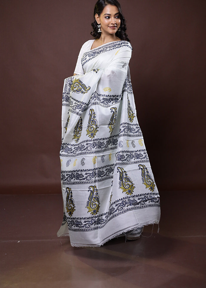 White Pure Bishnupuri Silk Saree Without Blouse Piece