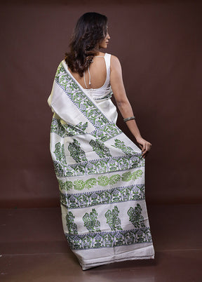 White Pure Bishnupuri Silk Saree Without Blouse Piece