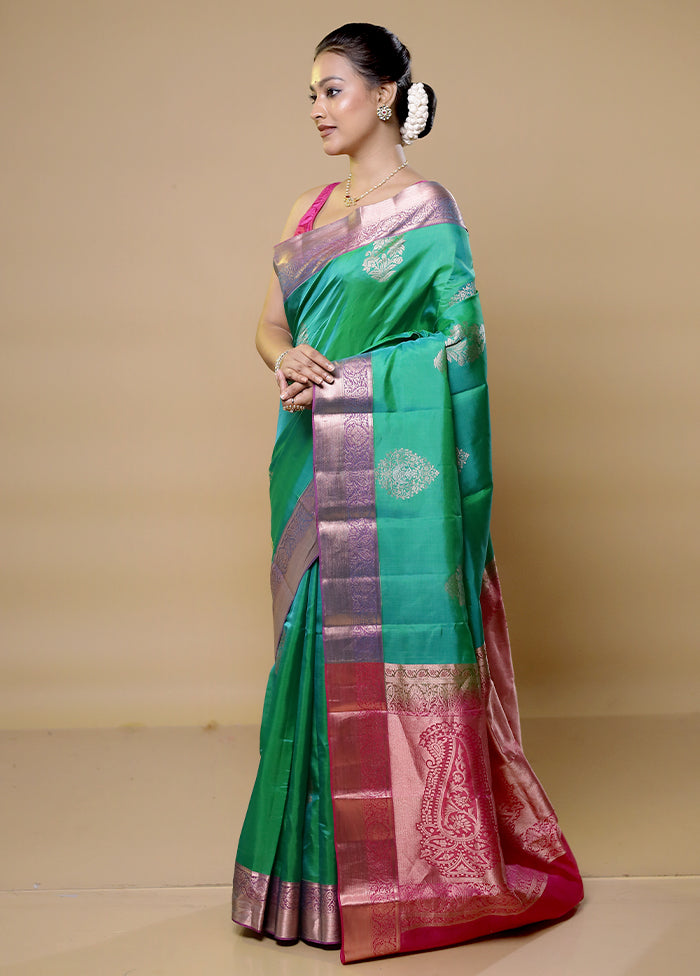 Green Handloom Kanjivaram Pure Silk Saree With Blouse Piece