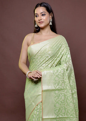 Green Cotton Saree With Blouse Piece