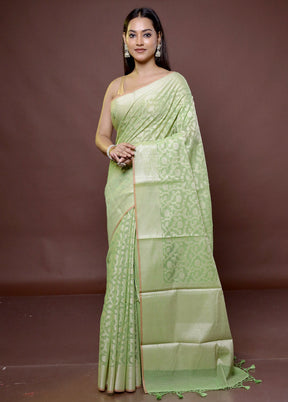 Green Cotton Saree With Blouse Piece