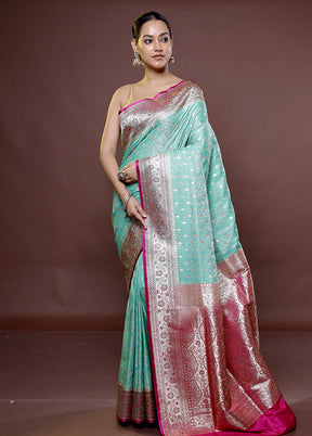 Green Tanchoi Silk Saree With Blouse Piece