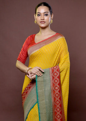 Yellow Handloom Pure Georgette Saree With Blouse Piece