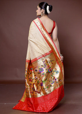 Cream Kanjivaram Silk Saree With Blouse Piece