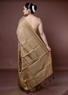 Cream Tussar Silk Saree With Blouse Piece