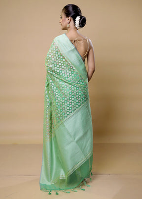 Green Pure Cotton Saree With Blouse Piece