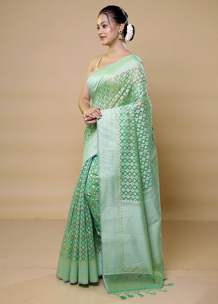 Green Pure Cotton Saree With Blouse Piece