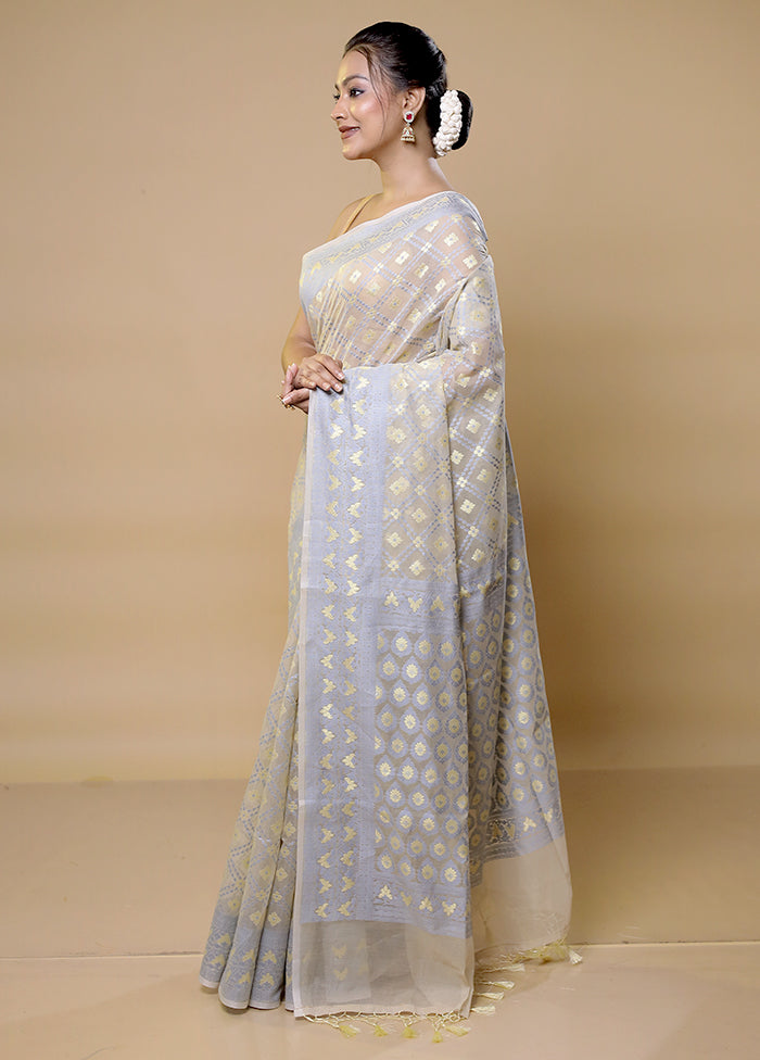 White Pure Cotton Saree With Blouse Piece