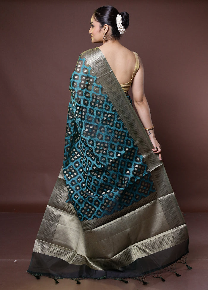 Blue Organza Saree With Blouse Piece