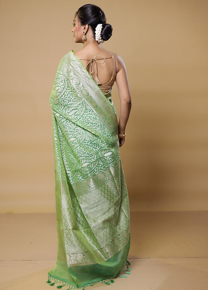 Green Kora Silk Saree With Blouse Piece