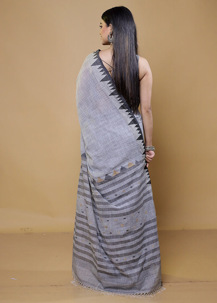 Grey Cotton Saree With Blouse Piece