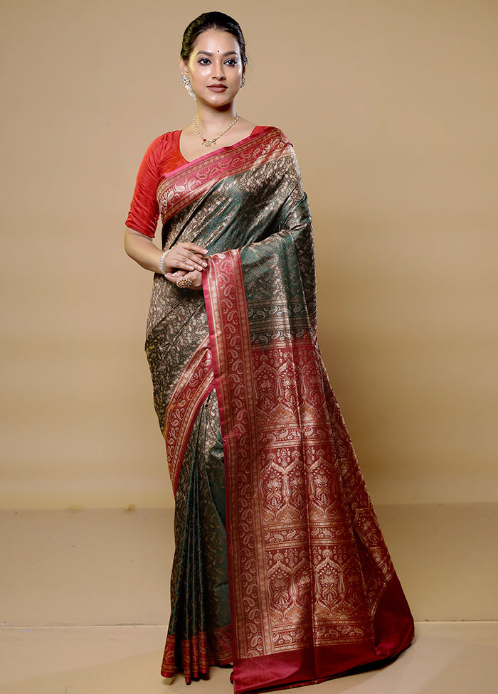 Green Tanchoi Silk Saree With Blouse Piece