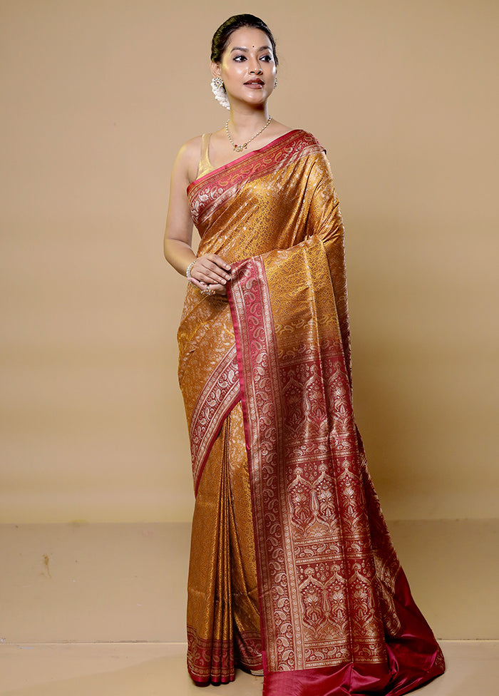 Yellow Tanchoi Silk Saree With Blouse Piece