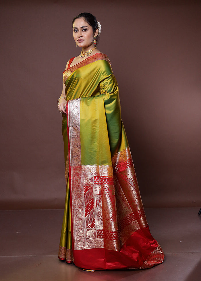 Green Banarasi Silk Saree With Blouse Piece