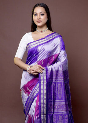 Multicolor Handloom Bomkai Pure Silk Saree With Blouse Piece