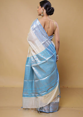 White Cotton Saree With Blouse Piece